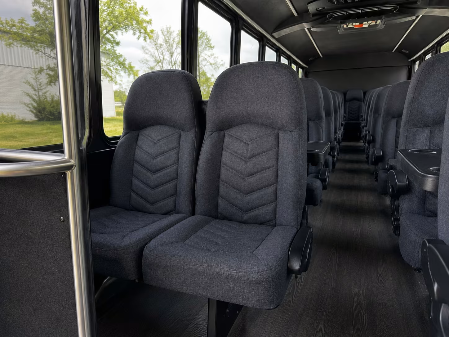 longmont 20 passenger minibus rental