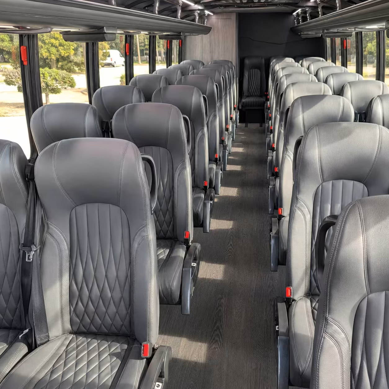 longmont 28 passenger minibus rental