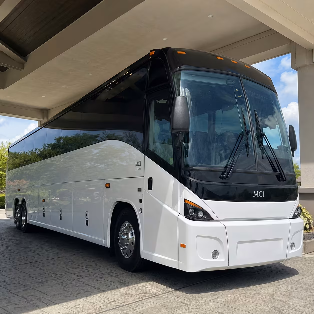 longmont bus rentals for government training and conferences