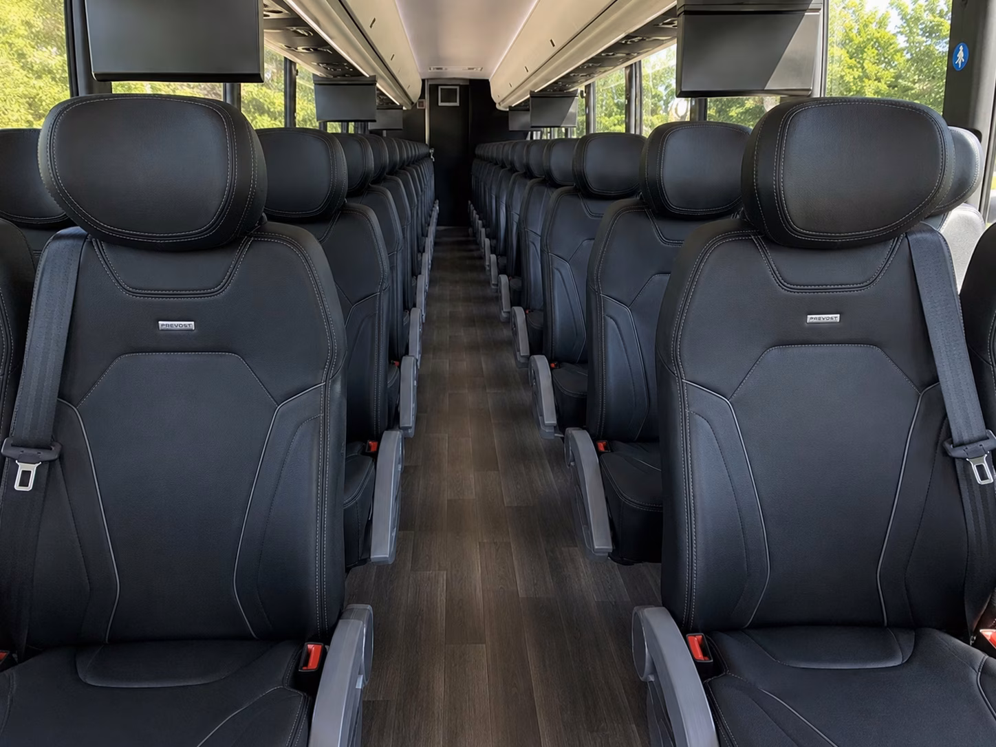 longmont wedding shuttle buses for callahan house and the st vrain