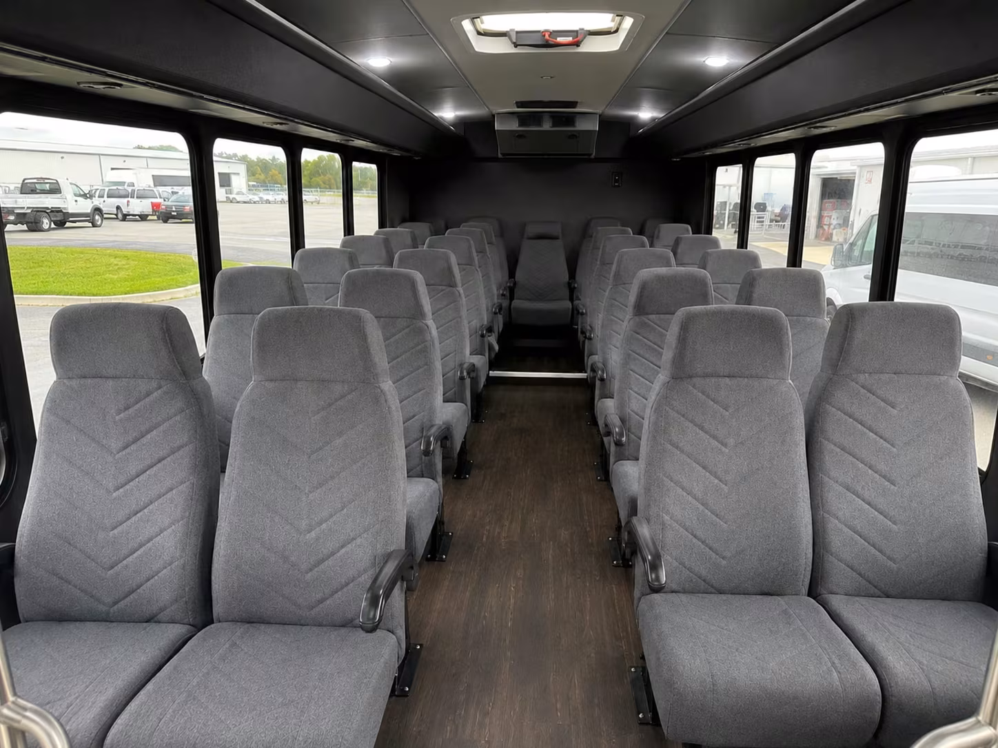 minibus rentals and full size coaches for longmont employers