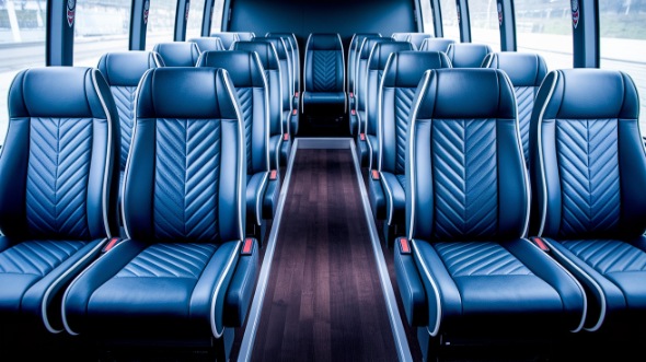 longmont 18 passenger minibus rental
