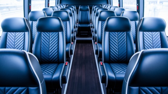 longmont 28 passenger minibus rental